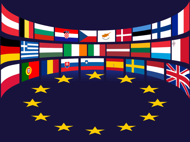 Expats: New rules for the transfer of non-European employees | Russell Advocaten Amsterdam expats-eu-social-media.d3c677