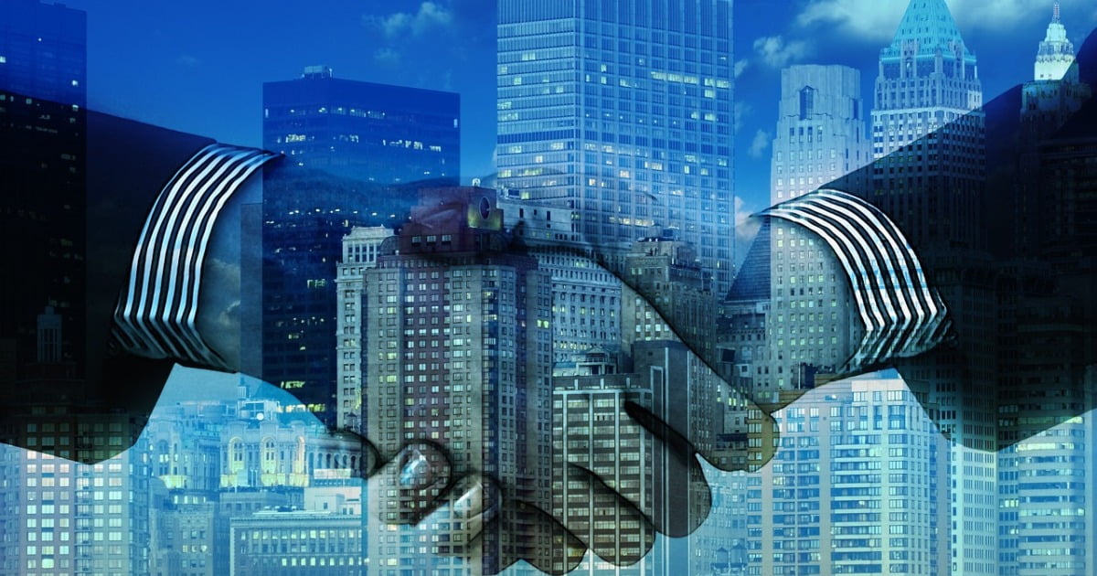 international contract - social media